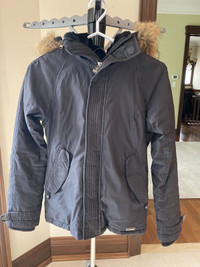 Aritzia TNA winter jacket xS 