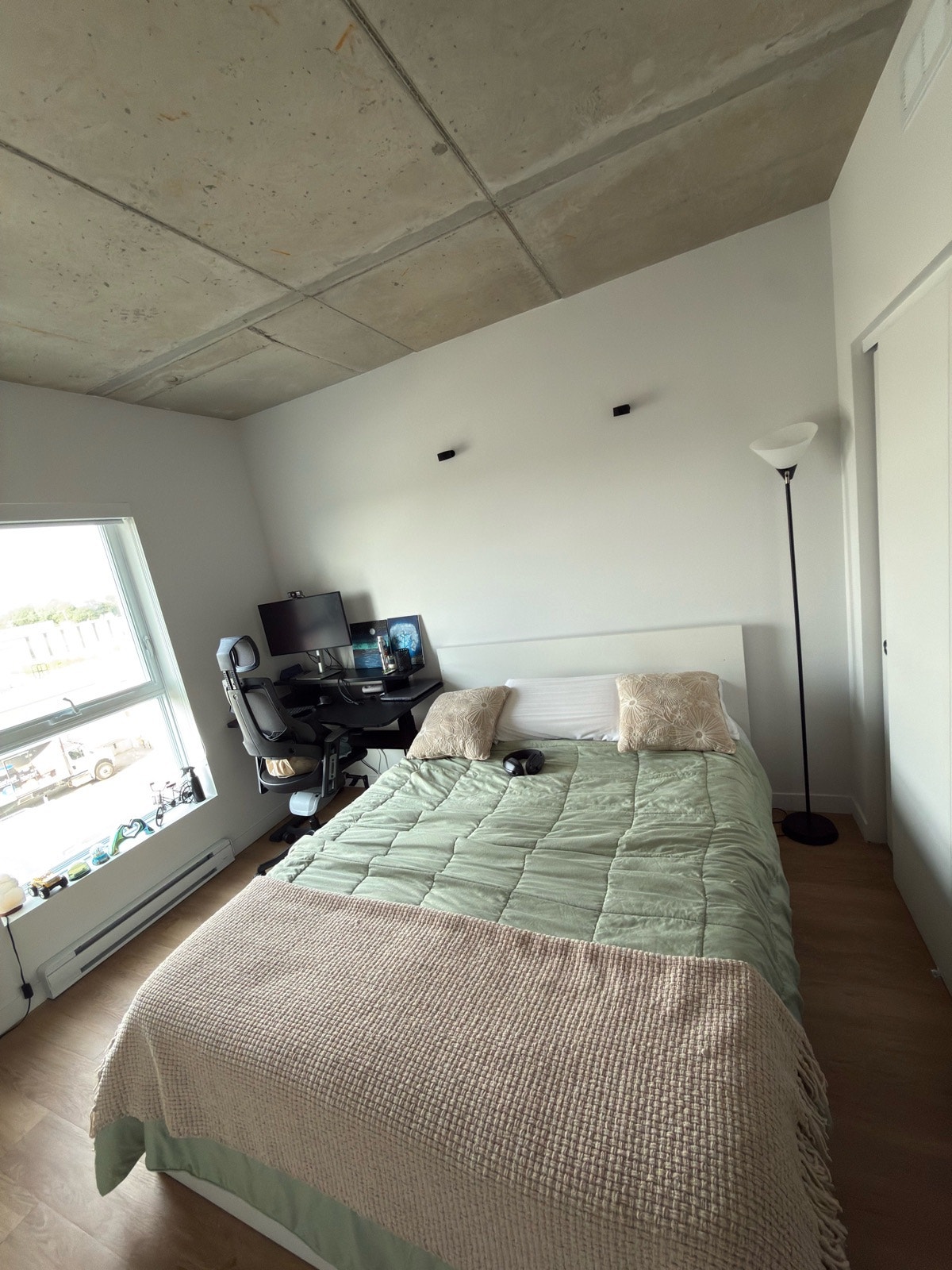Private Room for Rent – Lease Transfer (September 1, 2026) — photo 2