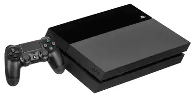 PS4 console et 1 manette et 2 jeux, View more