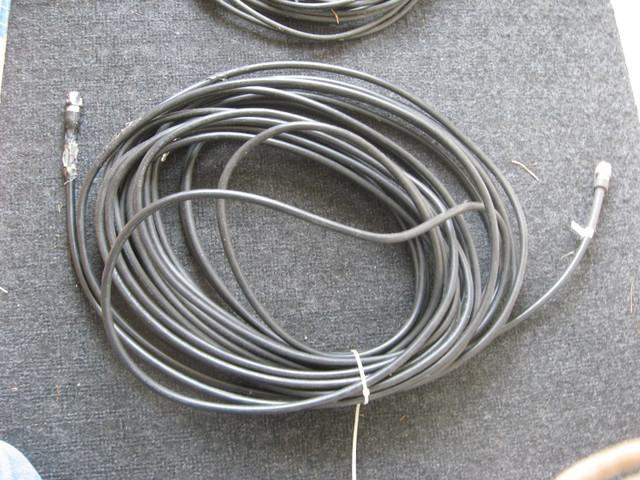 Coaxial Cable for Ham Amateur Radio Etc. 2 Rolls of 20 Feet USED dans Appareils électroniques  à Ouest de l’Île - Image 2