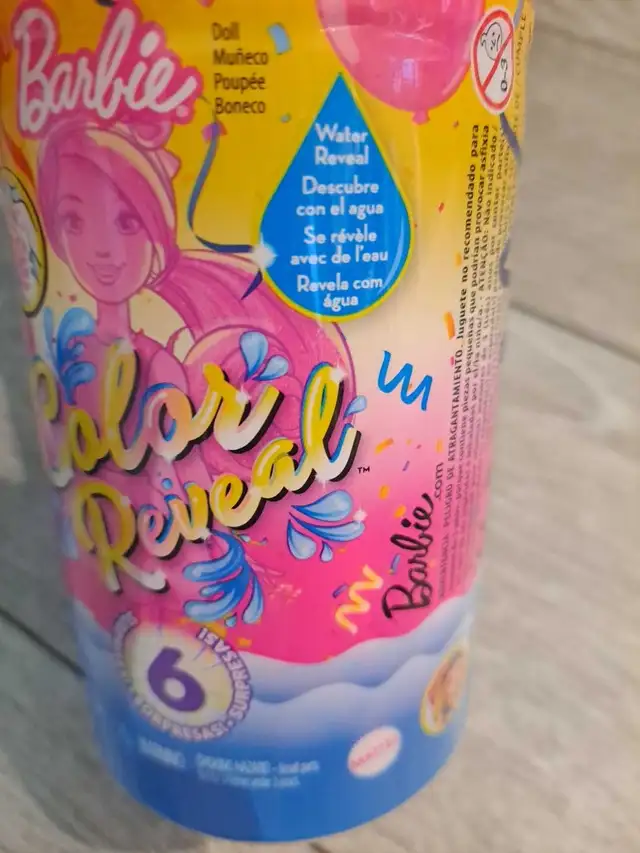 Barbie Color Reveal 6 suprises in Toys & Games in Calgary - Image 3
