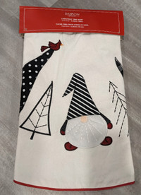 Brand New Danson Decor Gnome Christmas Tree Skirt - great gift!
