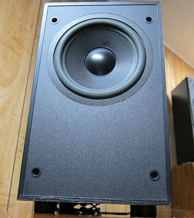 SOUND DYNAMICS RTS-800 ACTIVE MOSFET SUB SUBWOOFER * CANADA * in Speakers in Ottawa - Image 2