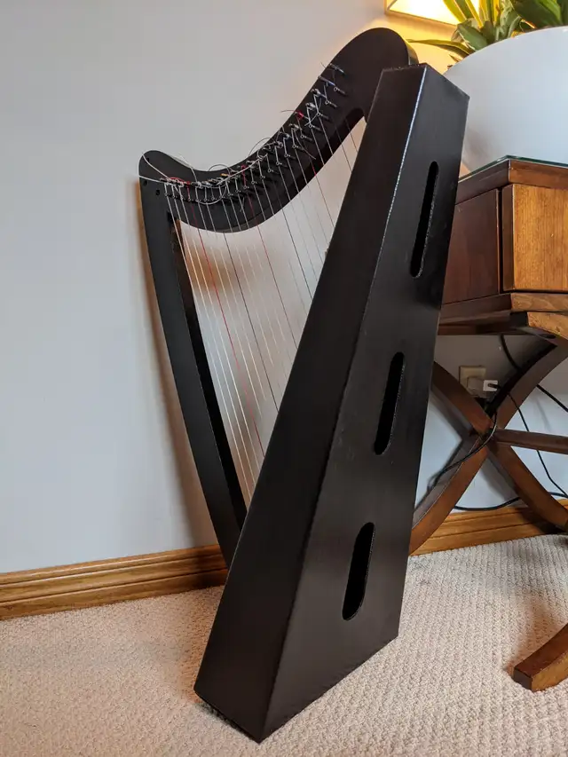 Harp in Other in Markham / York Region - Image 4