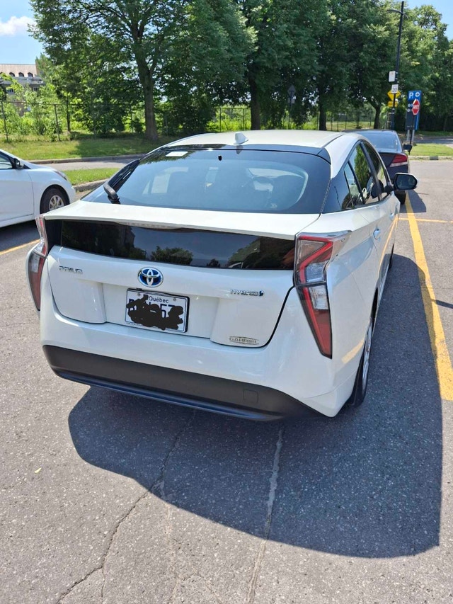 Toyota prius for sale by owner — photo 2