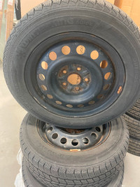 4 winter tires winterking 215/60/16 with rims