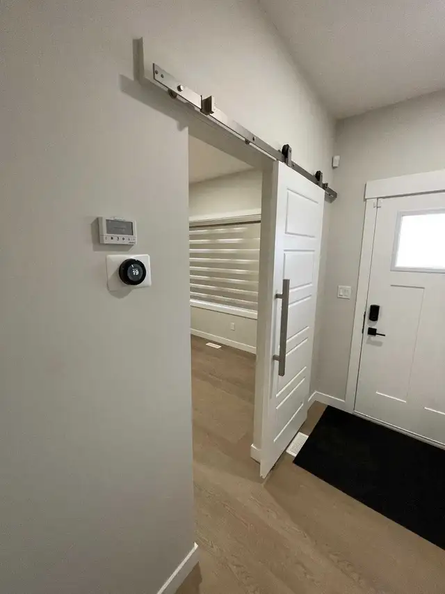 3 BDRM House For Short and Long Term Rent in Alberta in Canada - Image 4