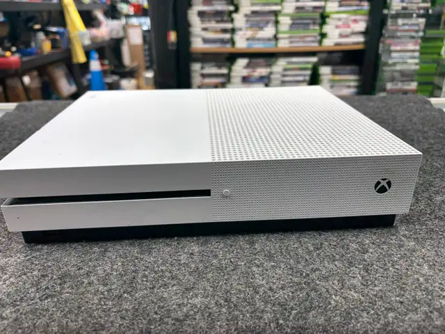Xbox One S Seulement 129.95$+tx in XBOX One in Longueuil / South Shore - Image 2