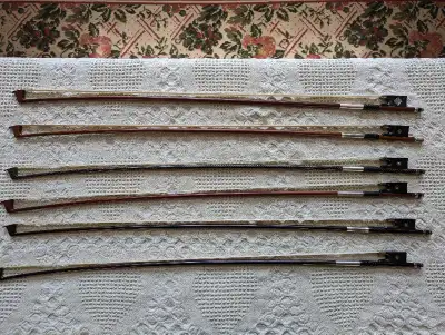 These 4/4 full size fine Pernambuco, Braided Carbon Fiber and Pernambuco Carbon Fibre Hybrid violin...