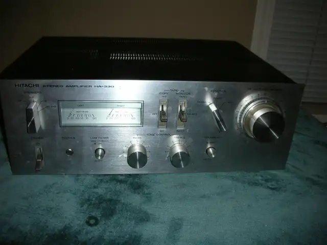 VINTAGE SONY AM/FM STEREO RECEIVER in Stereo Systems & Home Theatre in Calgary - Image 11