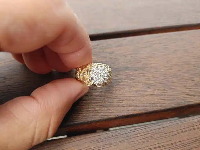 Bague masculine de prestige – or 10k, 7 diamants, style Diamond in Jewellery & Watches in Sherbrooke - Image 6