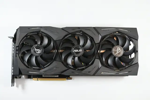 ASUS ROG-STRIX-RTX2080TI 11GBOC 11GB GDDR6 Gaming GPU Video Card in System Components in City of Toronto - Image 4