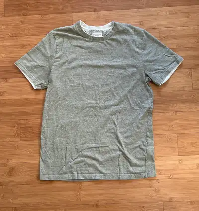 Olive green and white striped t-shirt, Ricky Singh. Men’s size XL or 44. 100% cotton. In excellent c...