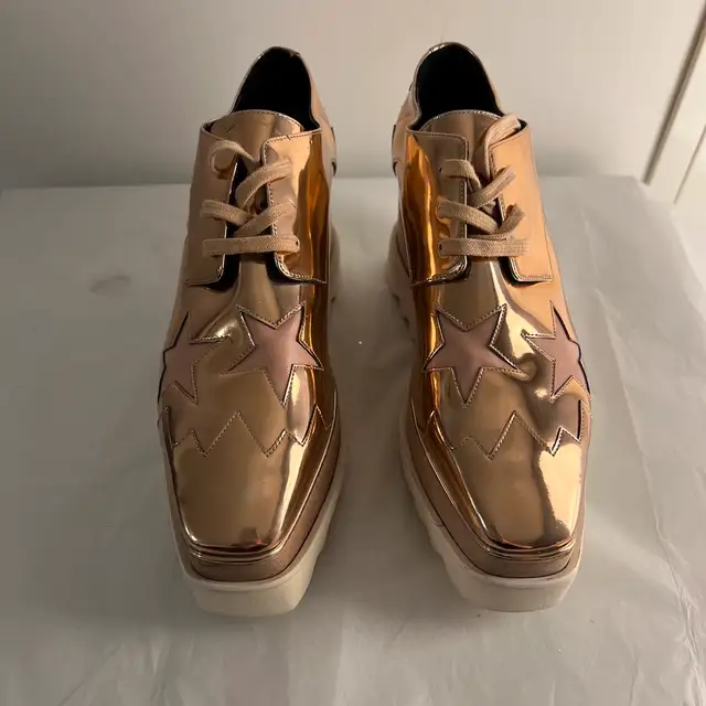 Stella McCartney Metallic Elyse Stars Derbys | Rose Gold Patent62863257526529123