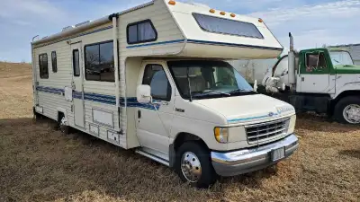 As seen, runs and drives, new tires. ***Can't be registered, marked as unrepairable/rodent infestati...