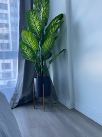 Artificial 150 cm Plant with pot