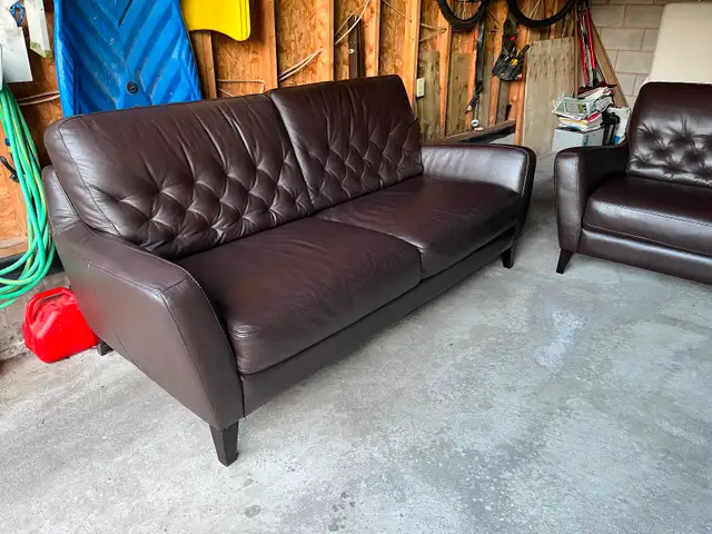 Elegant Natuzzi Brown 100% leather sofa set, Can deliver in Couches & Futons in Kingston - Image 6