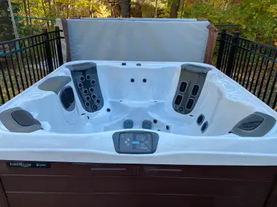 Hot Tub / Spa, View more