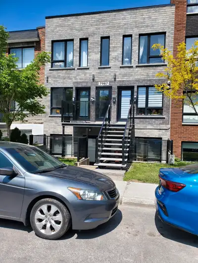 Magnifique 3 1/2 à louer dans un immeuble moderne à Villeray!