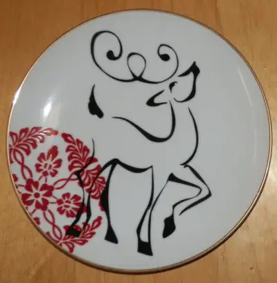2 Reindeer Plates - Ceramic, View more