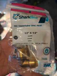 SharkBite push-to-connect PEX Copper 1/2" Elbow