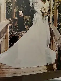 Robe de mariée in Wedding in Saint-Jean-sur-Richelieu - Image 2
