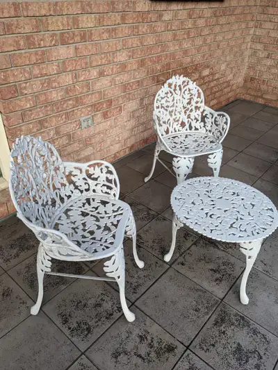 3-Piece Vintage White Cast Aluminum Bistro Set, View more