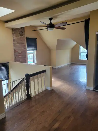 Convenient Downtown Location. Renovated, 1 parking space, balcony, 6 appliances, utilities are inclu...