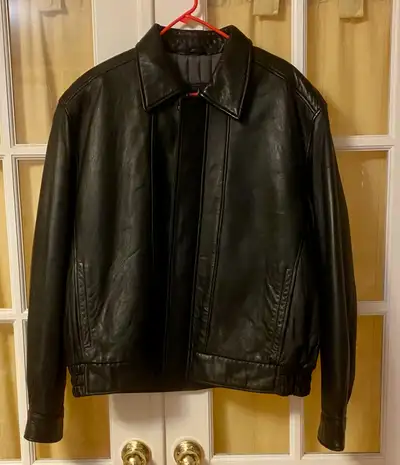 Genuine leather Men's winter jacket size XL, View more