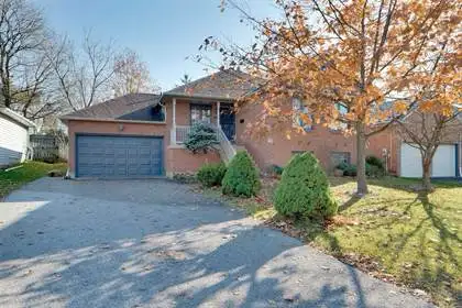 2 bd 1 ba Lower level apartment for rent In Orillia