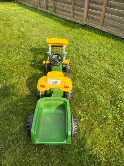 Tracteur à pédale pour enfant, View more