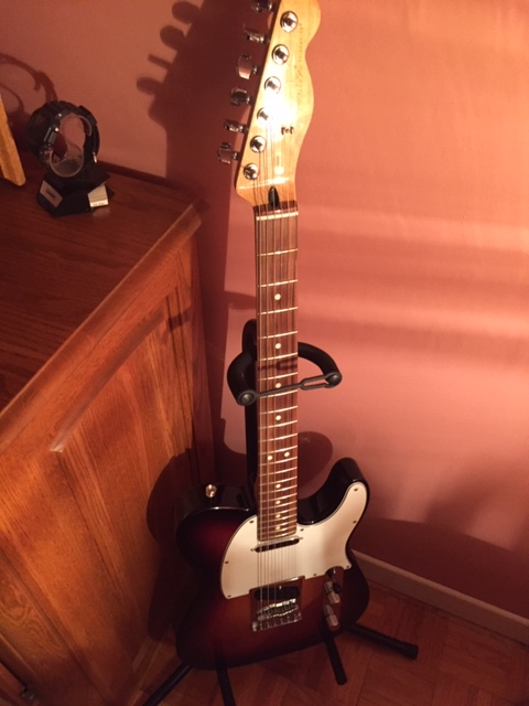 Fender Télécaster in Guitars in Laurentides - Image 4