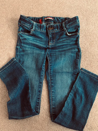 Girls jeans various sizes 