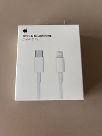 *Sealed box* Apple USB-C to Lightning Calbe (1m) MM0A3AM