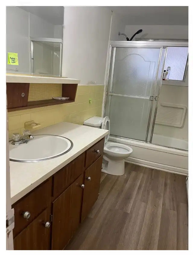Furnished private room in a shared house in Clayton Park in Room Rentals & Roommates in City of Halifax - Image 6