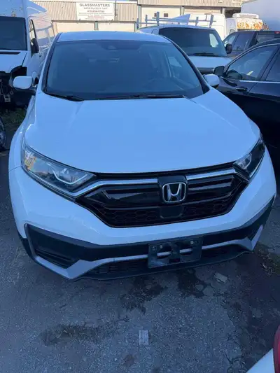 Honda CRV LE Very nice and clean car with low KM Safty is included with the price It is a dealership...