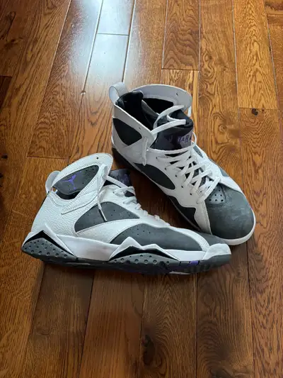 Jordan 7 Retro - Brand New Condition $250 is the listed price but I’m willing to negotiate down. Siz...