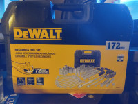 (new) DeWALT 172pc mechanics tool set
