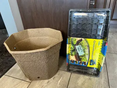 Jiffy Greenhouse with Planter, View more