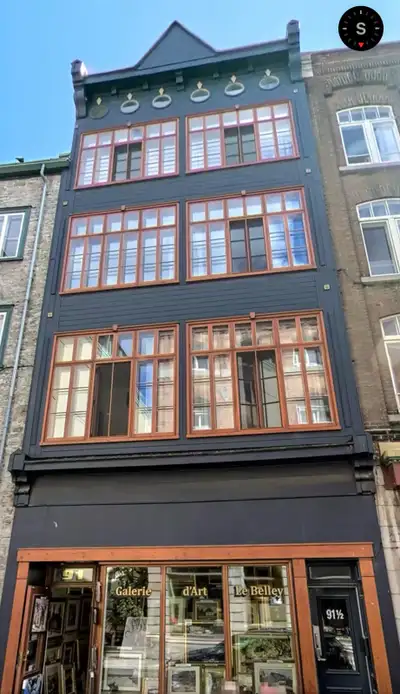 Magnifique 3 1-2 libre dès le 1er juin 2026 situé dans un quartier de choix à proximité des universi...