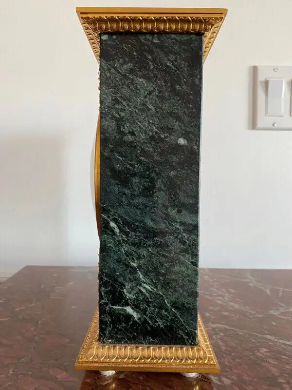 Gubelin Marble Table Clock in Home Décor & Accents in City of Toronto - Image 4