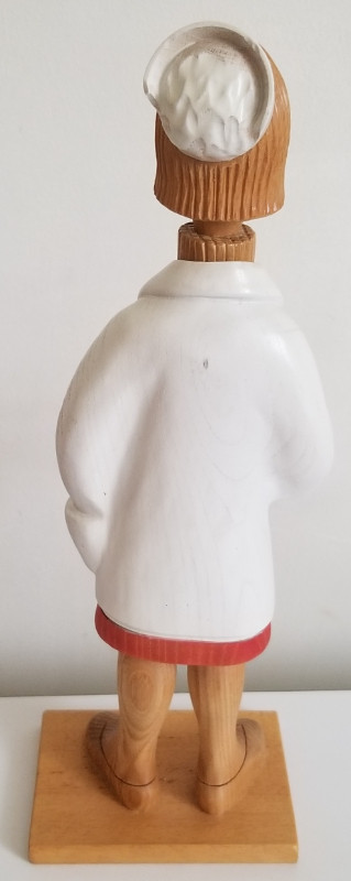 Statue vintage en bois sculpté à la main "ROMER" dans Art et objets de collection  à Longueuil/Rive Sud - Image 4
