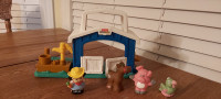 Fisher Price Little People Farm Playsets from 2001, 2002