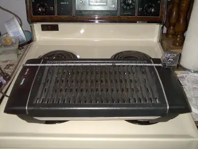 ELECTRIC BBQ & OTHER SMALL APPLIANCOVENS for camping and/or home, View more