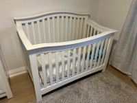 Baby Crib/ Toddler bed & Mattress 