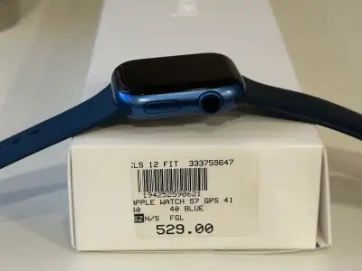 Apple Watch Series 7 41mm Aluminum GPS only in Blue Battery health is very good at 89% This was my b...