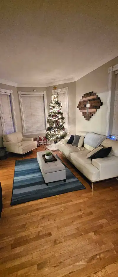 couch set, View more