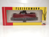 HO Scale Fleischmann 1382 Diesel Locomotive 211 281-1 of the DB