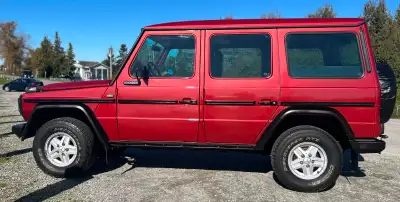 Fully restored G Class. Vehicle has Turbo Diesel engine, 5 Speed manual transmission. Recent work do...
