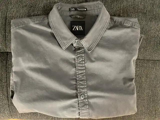 Men's ZARA Grey Long-Sleeve Button-Down in Men's in Ottawa - Image 8